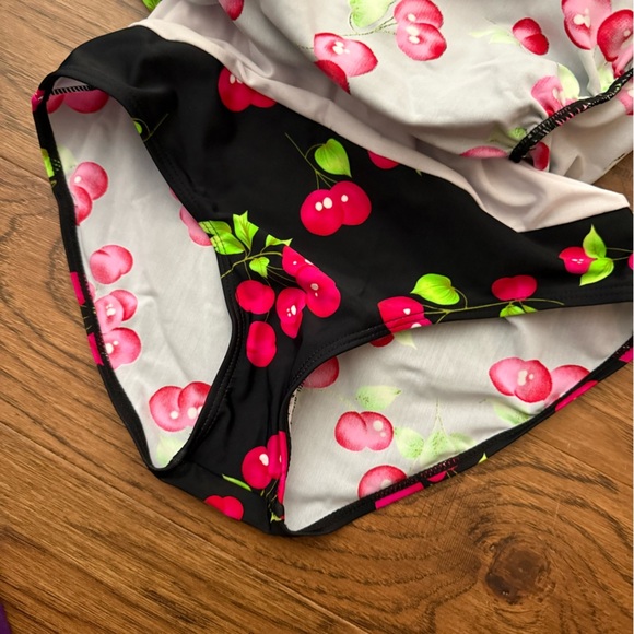 NWT -  Belsira 1950's Cherry Swimsuit - Picture 5 of 12